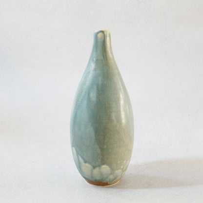 208 Fog Gray Vase