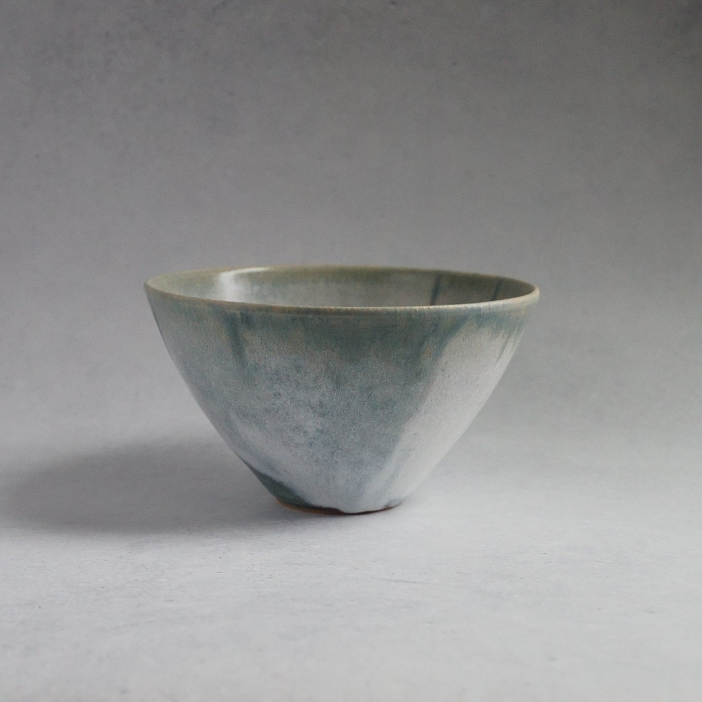 25_Bowl Fog Gray A