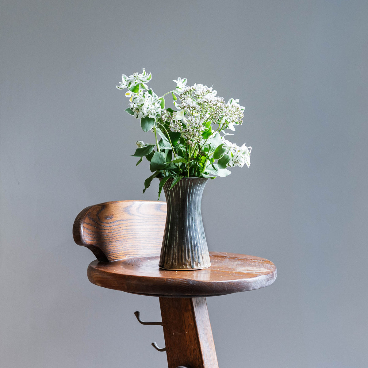 Seed Green Brown_ Flower Vase