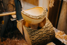 画像をギャラリービューアに読み込む, NS55 - Small Live Edge Bowl（Franz Keilhofer GERMANY）
