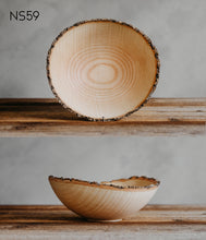画像をギャラリービューアに読み込む, NS59 - Small Live Edge Bowl（Franz Keilhofer GERMANY）
